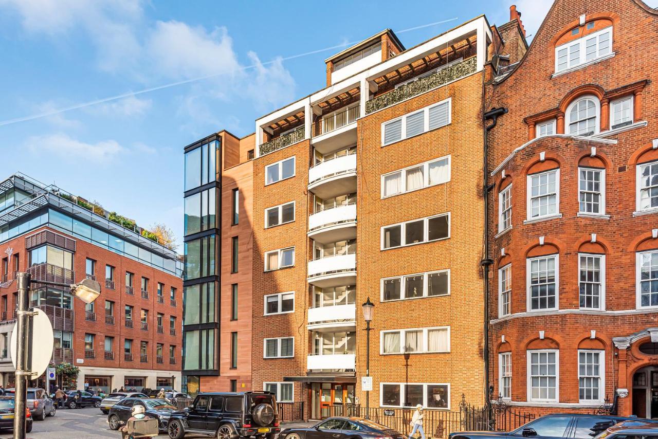 Beautiful One-Bedroom Flat In Knightsbridge Harrods At Your Door Step *